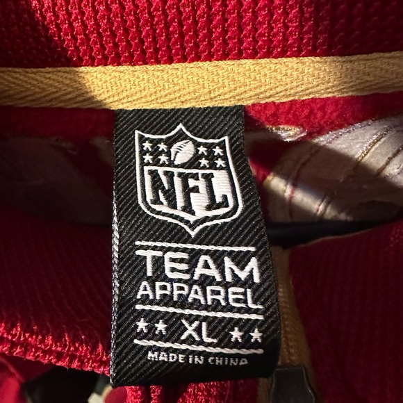 49ers brand new sweater. Never used. - Picture 3 of 4